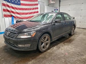 Volkswagen Passat SE 1.8L 4 2015