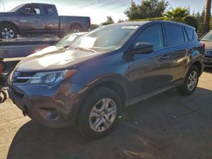 Toyota Rav4 LE 2.5L 4 2014