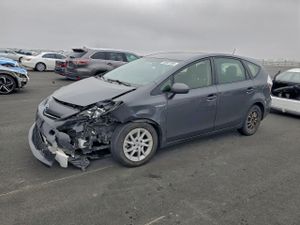 Toyota Prius 1.8L 4 2013
