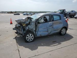 Mitsubishi Mirage ES 1.2L 3 2015