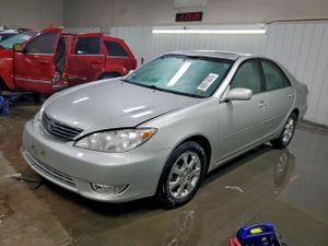 Toyota Camry LE 3.0L 6 2006
