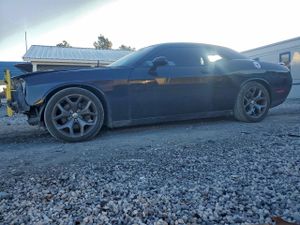 Dodge Challenger SXT PLUS 3.6L 6 2015