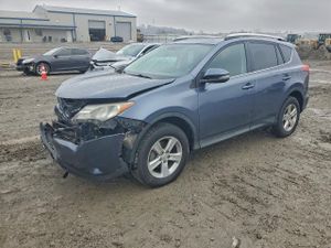 Toyota Rav4 XLE 2.5L 4 2014