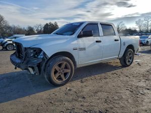 RAM 1500 ST 5.7L 8 2014