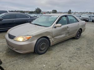 Toyota Camry LE 2.4L 4 2004