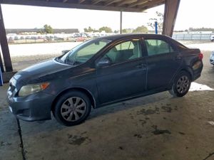 Toyota Corolla BASE 1.8L 4 2010