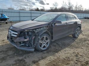 Mercedes-Benz GLA 250 4MATIC 2.0L 4 2015