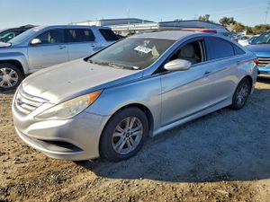 Hyundai Sonata GLS 2.4L 4 2014