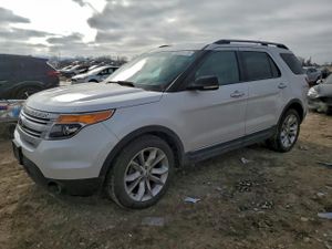 Ford Explorer XLT 3.5L 6 2013