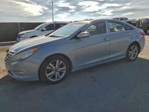 Hyundai Sonata SE 2.4L 4 2011