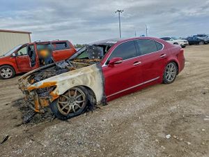 Lexus LS 460 4.6L 8 2010