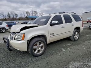 Chevrolet Tahoe C1500 LTZ 5.3L 8 2011