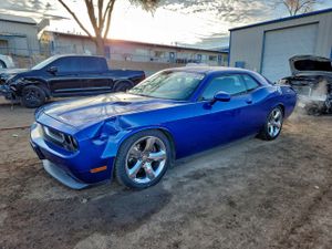 Dodge Challenger R/T 5.7L 8 2012