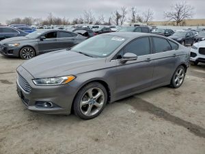 Ford Fusion SE 1.6L 4 2013