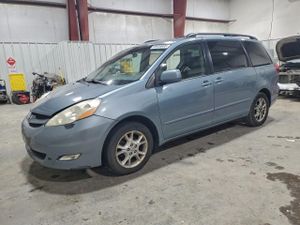 Toyota Sienna XLE 3.3L 6 2006