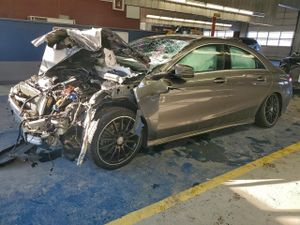 Mercedes-Benz CLA 250 2.0L 4 2015