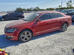 Volkswagen Passat SE 1.8L 4 2015