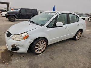 Suzuki SX4 LE 2.0L 4 2011