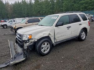 Ford Escape XLT 2.5L 4 2012