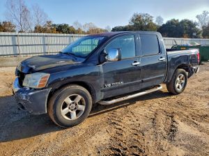 Nissan Titan XE 5.6L 8 2006