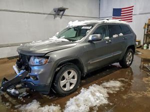 Jeep Grand Cherokee LAREDO 5.7L 8 2011