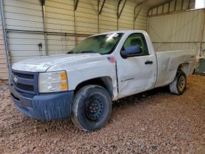 Chevrolet Silverado 1500 C1500 4.3L 6 2011