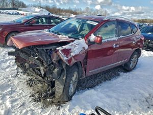 Nissan Rogue S 2.5L 4 2012