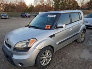 Kia Soul + 2.0L 4 2010