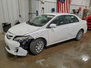 Toyota Corolla BASE 1.8L 4 2012