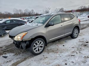 Nissan Rogue S 2.5L 4 2012