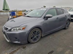 Lexus CT 200 1.8L 4 2014