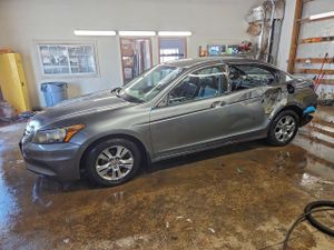 Honda Accord SE 2.4L 4 2012