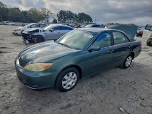 Toyota Camry LE 2.4L 4 2004