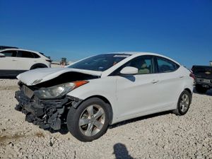 Hyundai Elantra GLS 1.8L 4 2013