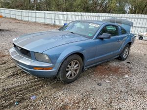 Ford Mustang 4.0L 6 2005