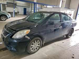 Nissan Versa S 1.6L 4 2014