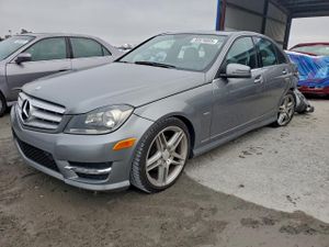 Mercedes-Benz C 250 1.8L 4 2012