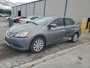 Nissan Sentra S 1.8L 4 2015