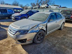 Ford Fusion SE 2.5L 4 2011
