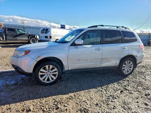 Subaru Forester 2.5X PREMIUM 2.5L 4 2011