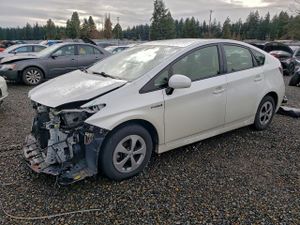 Toyota Prius 1.8L 4 2013