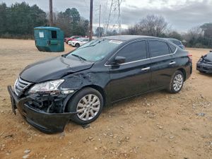 Nissan Sentra S 1.8L 4 2015