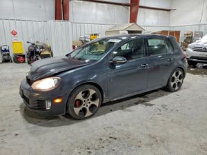 Volkswagen Golf 2.0L 4 2011