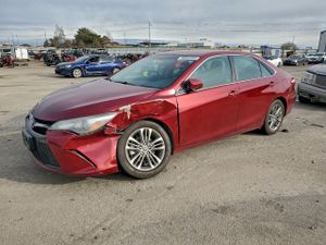 Toyota Camry LE 2.5L 4 2015