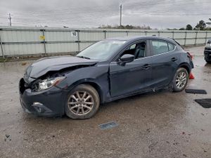 Mazda 3 GRAND TOURING 2.0L 4 2015