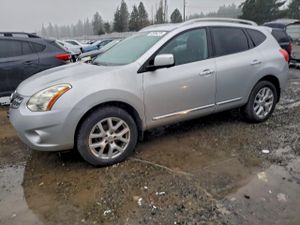 Nissan Rogue S 2.5L 4 2013