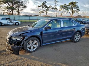 Volkswagen Passat SE 2.5L 5 2013