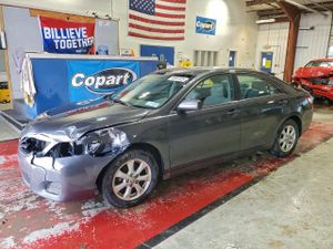 Toyota Camry BASE 2.5L 4 2011