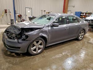 Volkswagen Passat S 1.8L 4 2014