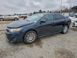Toyota Camry BASE 2.5L 4 2012